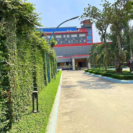 Gazipur Cculb Resort & Convention Hall מראה חיצוני תמונה