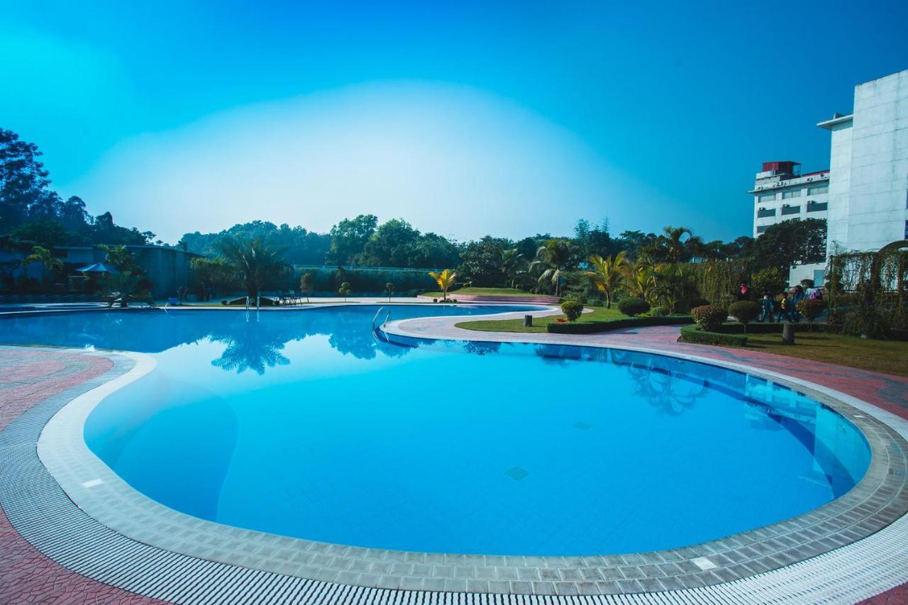 Gazipur Cculb Resort & Convention Hall מראה חיצוני תמונה
