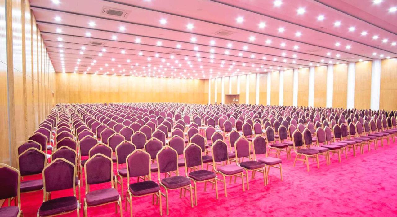Gazipur Cculb Resort & Convention Hall מראה חיצוני תמונה